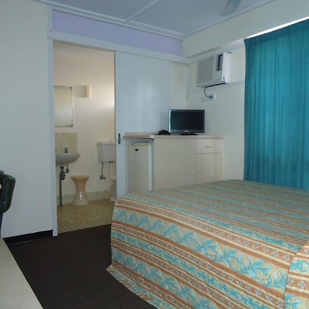 Moondarra Motel Innisfail Dış mekan fotoğraf