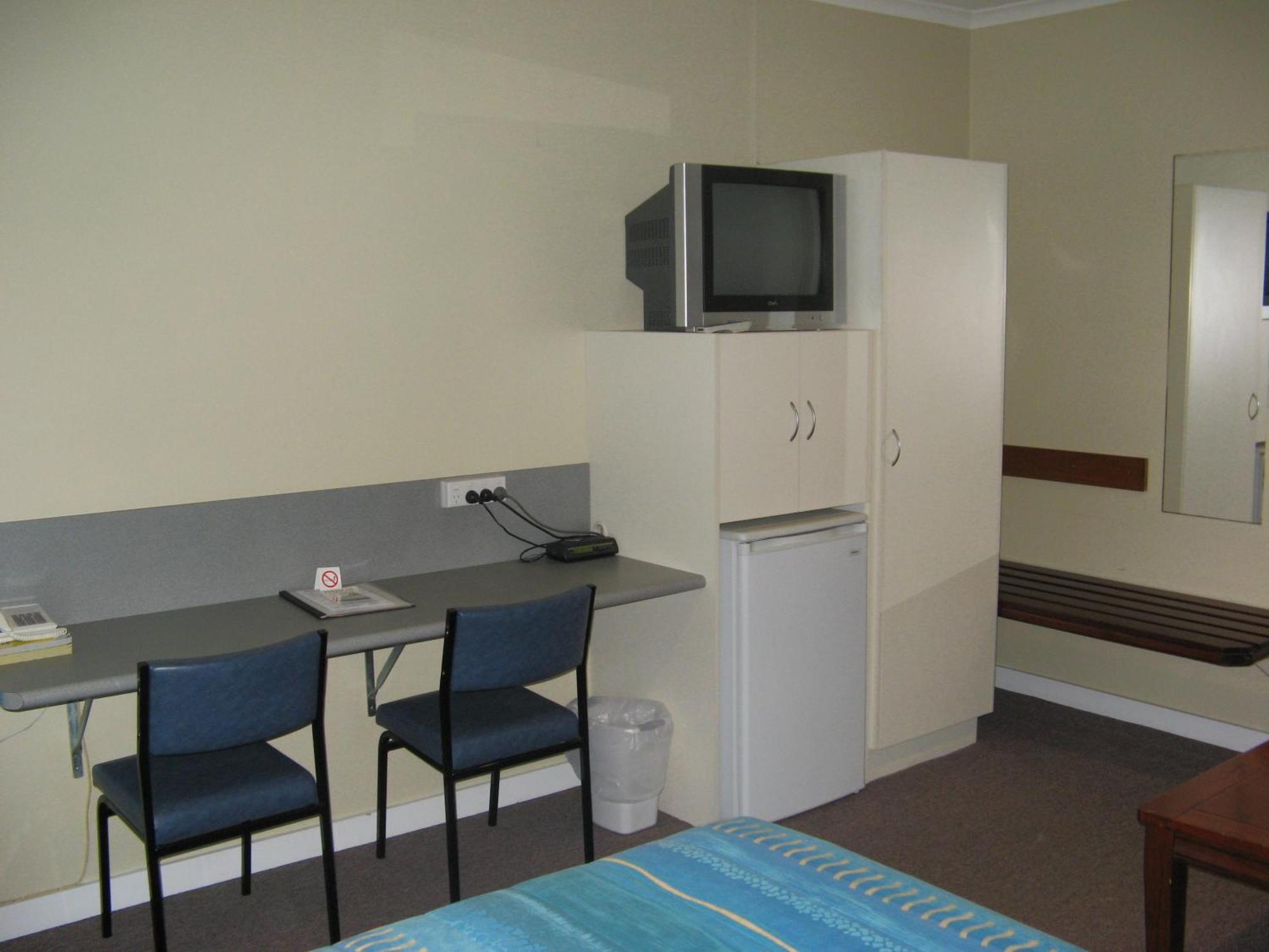 Moondarra Motel Innisfail Dış mekan fotoğraf