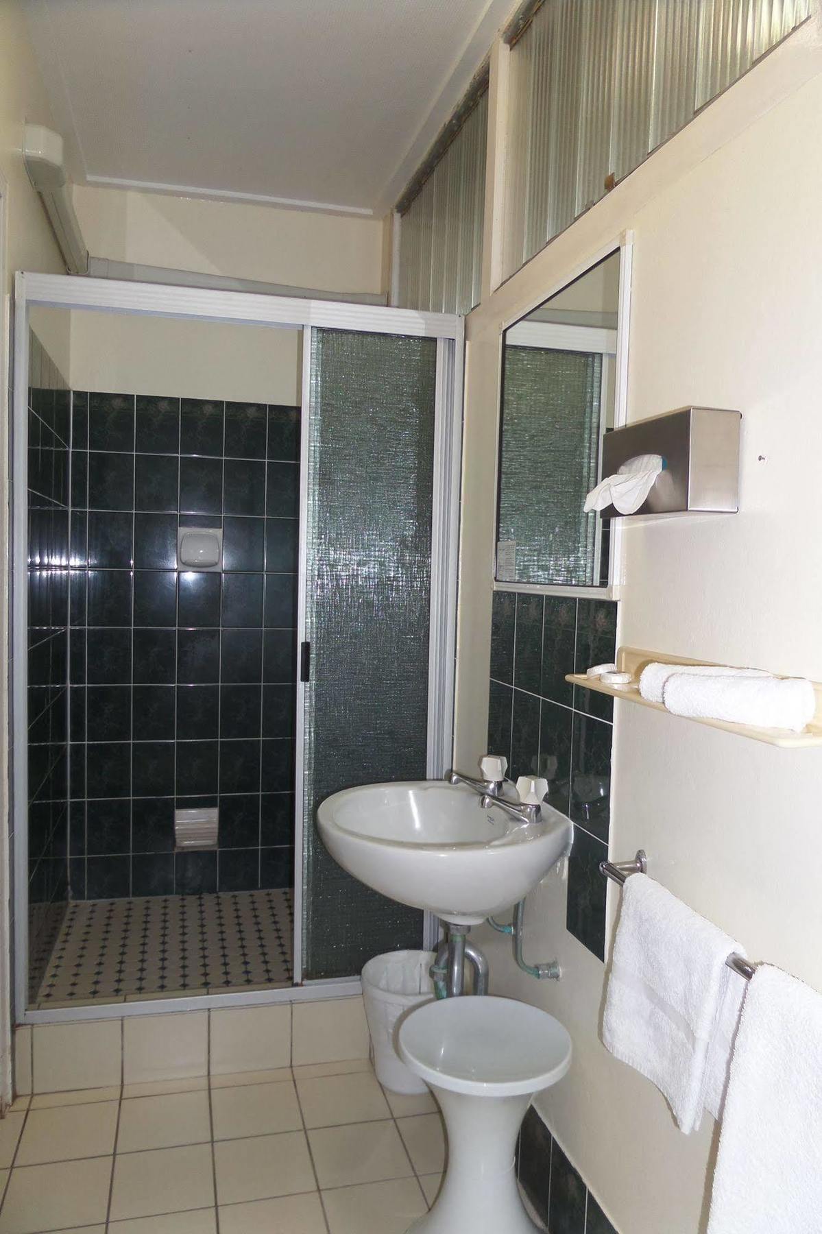 Moondarra Motel Innisfail Dış mekan fotoğraf
