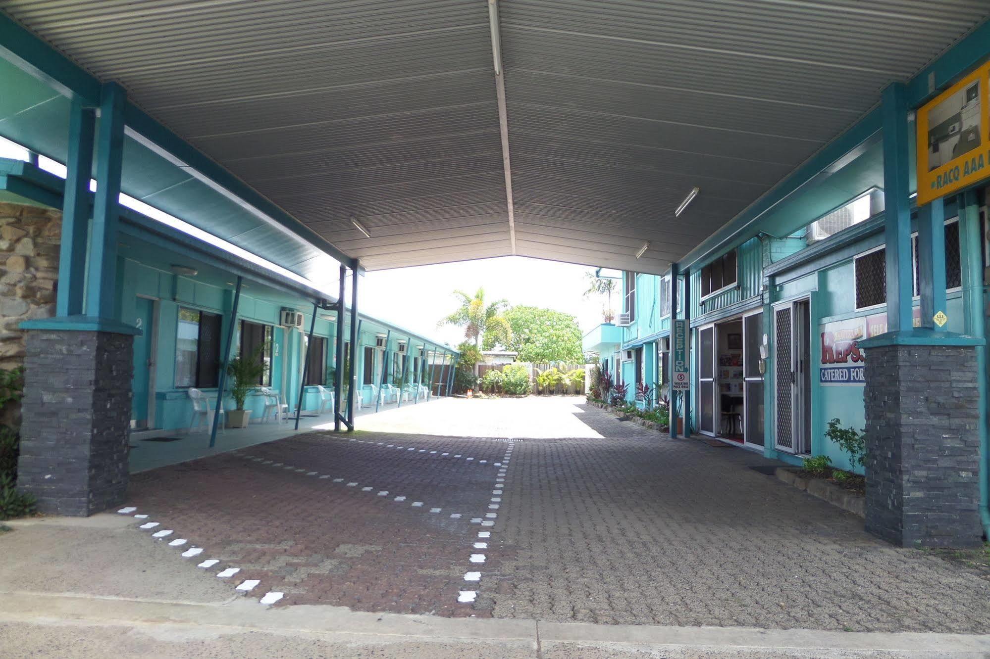 Moondarra Motel Innisfail Dış mekan fotoğraf
